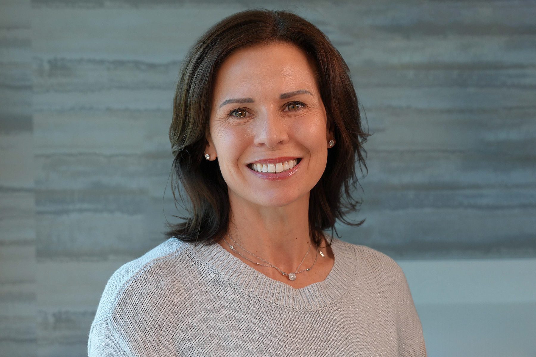 Regina Russell Headshot